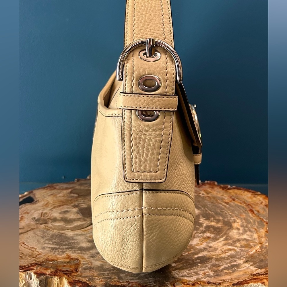 Coach Soho Flap Medium Shoulder Bag Taupe Leather F10910 EUC - Picture 11 of 17